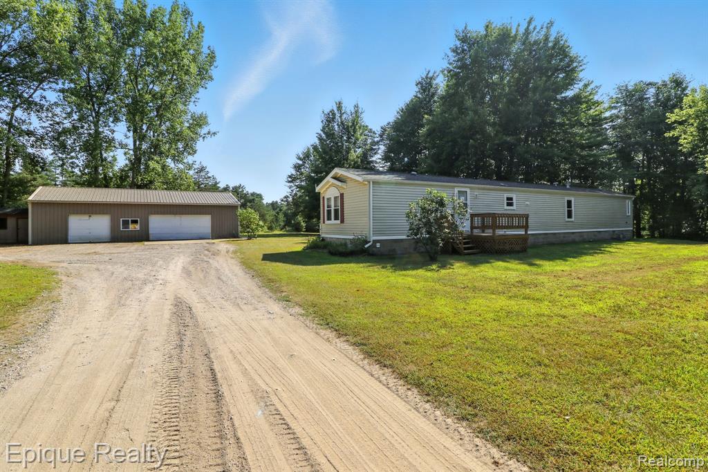 3125 W Sanilac Road, Vassar, MI 48768 — front exterior