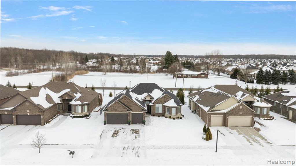 56844 Topaz Drive, Macomb, MI 48042 — Photo 4