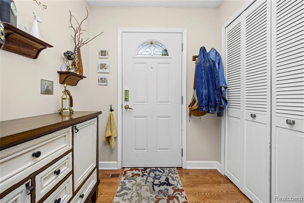 42683 Savoy Court, Northville, MI 48167 — Photo 5