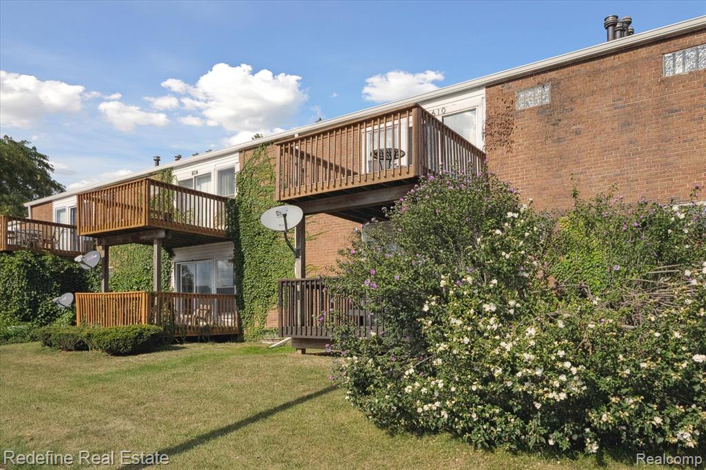 610 Saint Maron Place, Detroit, MI 48207 — Photo 37