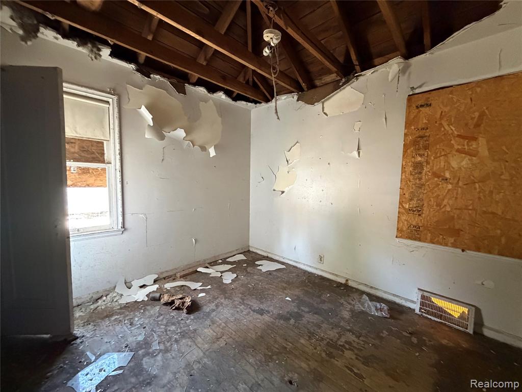 8418 Brace Street, Detroit, MI 48228 — Photo 11