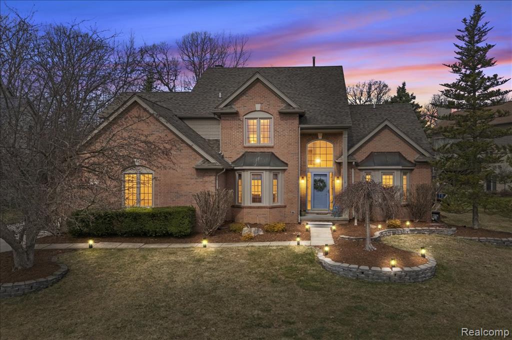 4471 S Castlewood Court, Auburn Hills, MI 48326 — Photo 4