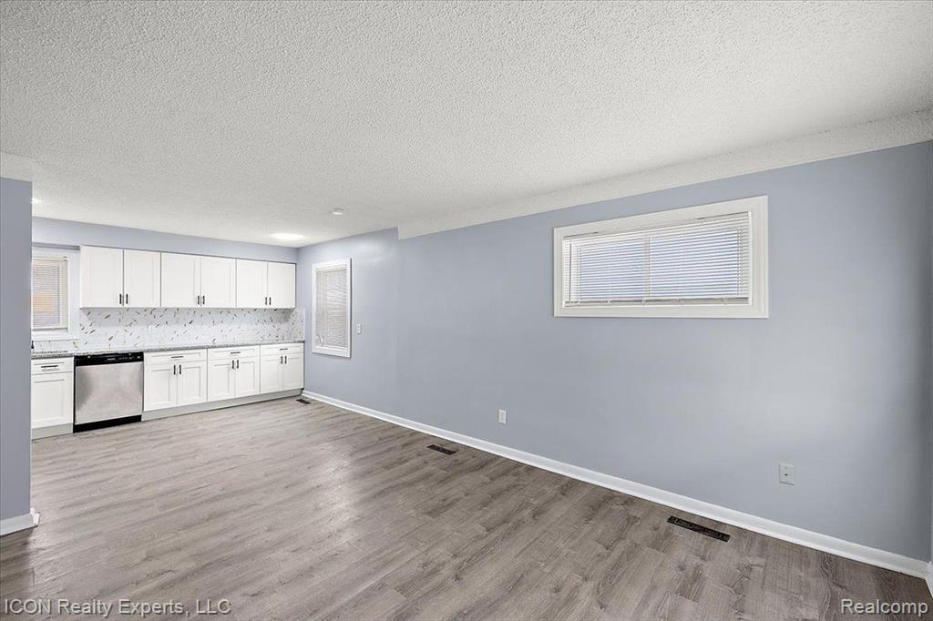 6306 GILMAN Street, Garden City, MI — Photo 12