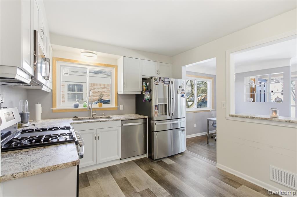 9290 Allen Road, Allen Park, MI 48101 — Photo 4