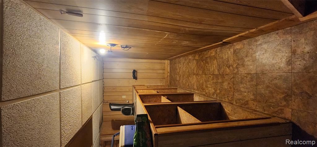 13940 Mayfield Street, Detroit, MI, 48205