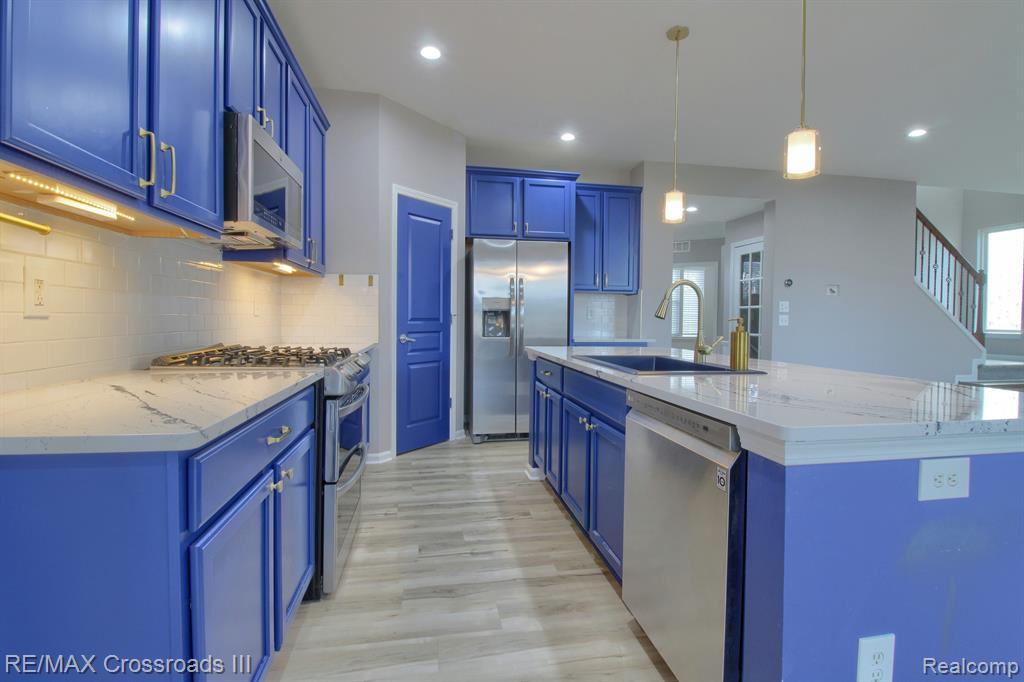 51134 FEDERAL Boulevard, Canton, MI 48188 — Photo 14