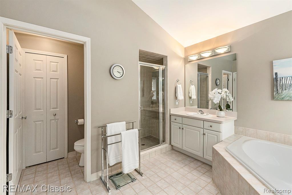 40515 Paisley Circle, Novi, MI 48377 — Photo 20
