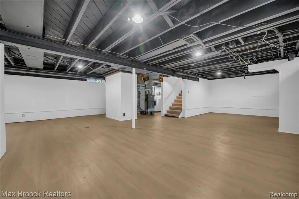 18560 Wiltshire Boulevard, Lathrup Village, MI 48076 — Photo 21