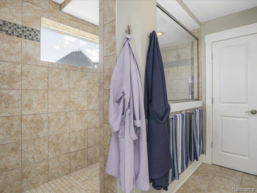 50565 Mayfield East Court, Canton, MI 48187 — Photo 39