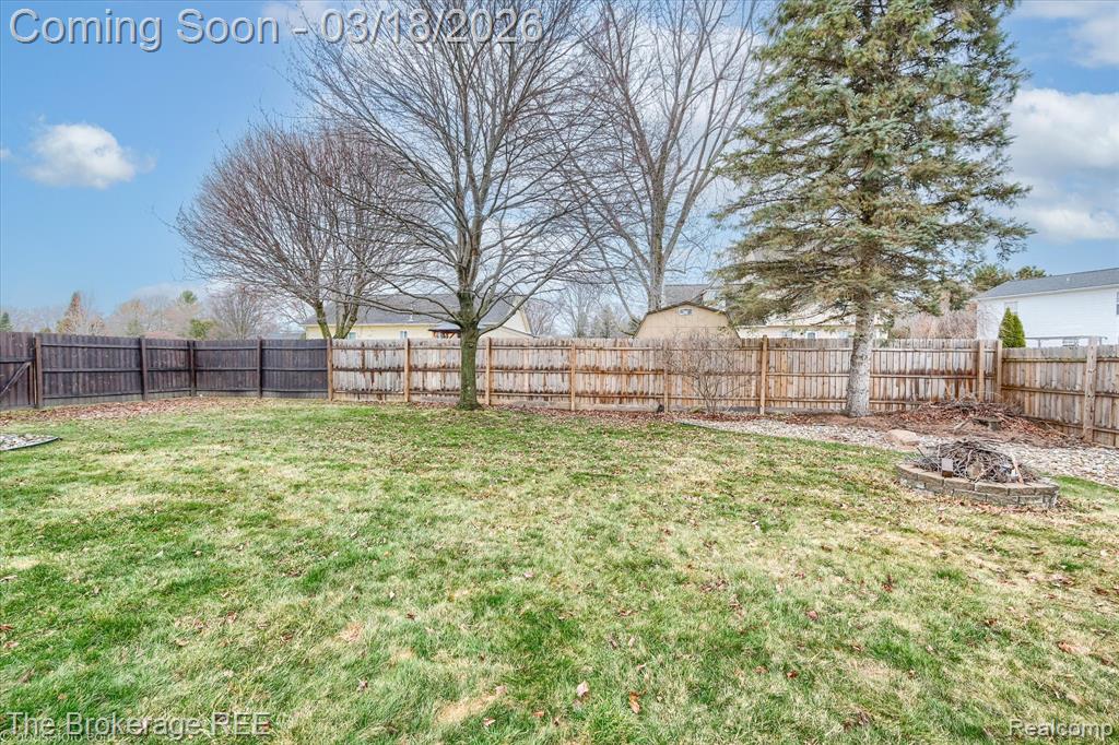 6047 Hearthside Place, Grand Blanc, MI 48439 — Photo 6
