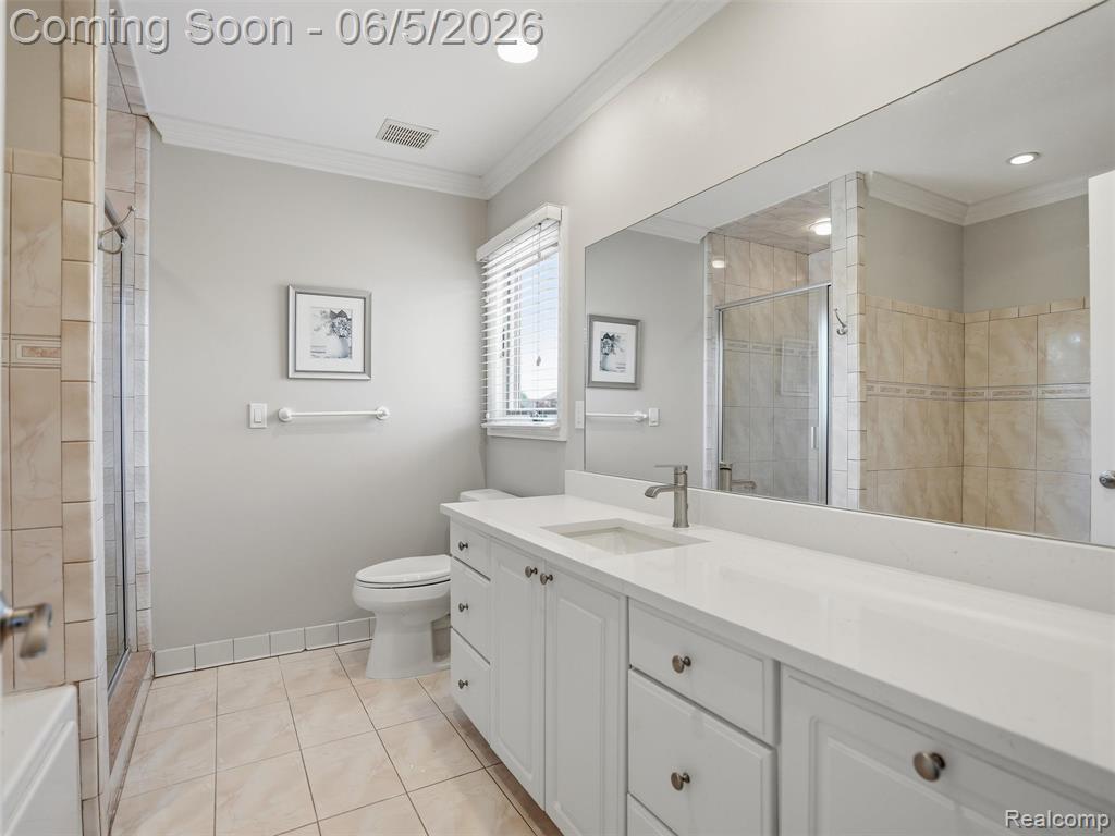 47289 Robins Nest Drive, Utica, MI 48315 — Photo 35