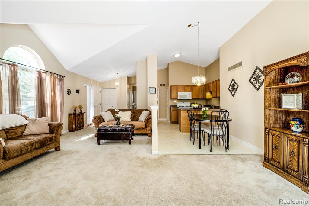7820 CHLOE Court, Van Buren, MI 48111 — Photo 4