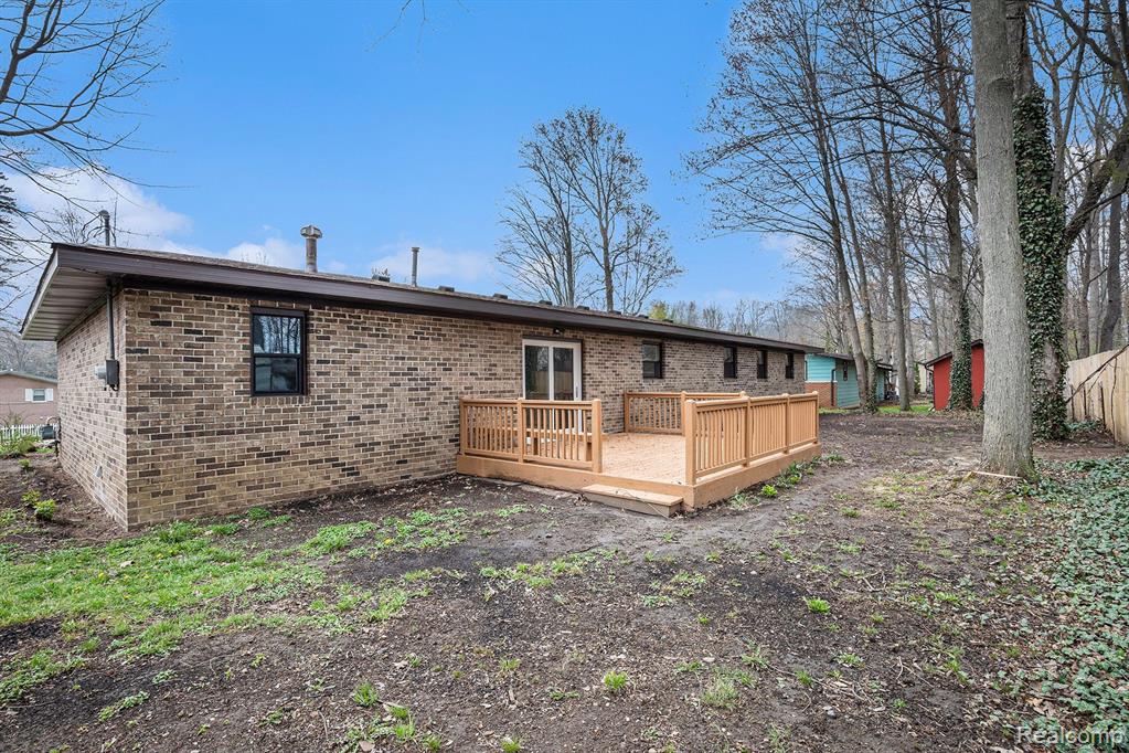 785 MAPLE Drive, Columbiaville, MI 48421 — Photo 17