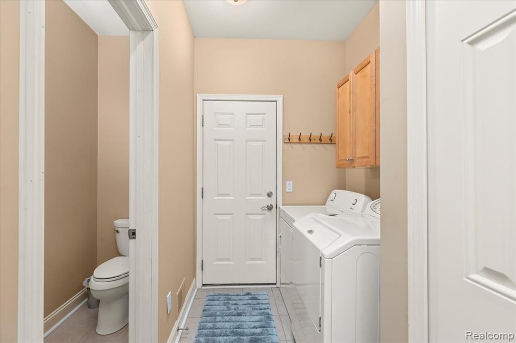 118 Fox Hollow Drive, Metamora, MI 48455 — Photo 20
