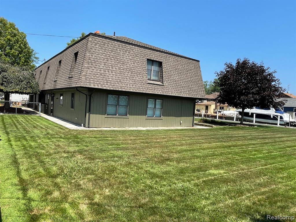 46070 EDGEWATER Drive, Chesterfield, MI, 48047