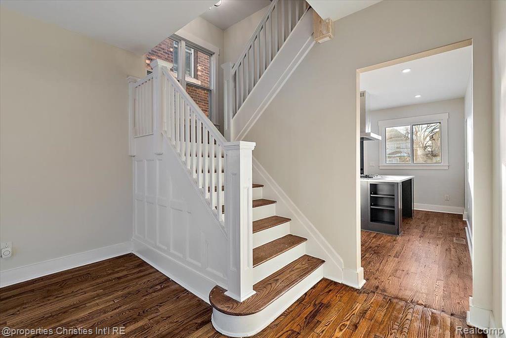 2579 Townsend Street, Detroit, MI 48214 — Photo 12