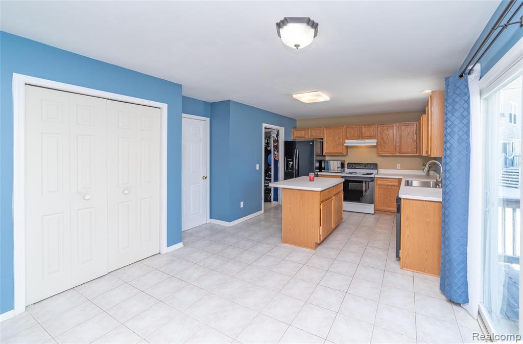 6491 Cranberry Drive, Holly, MI 48442 — Photo 15