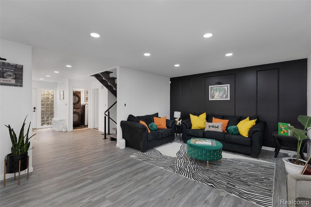 7406 Pebble pt, West Bloomfield, MI — Photo 8