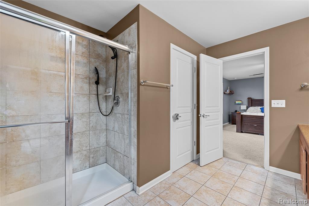 49503 Gracechurch Road, Macomb, MI 48044 — Photo 38