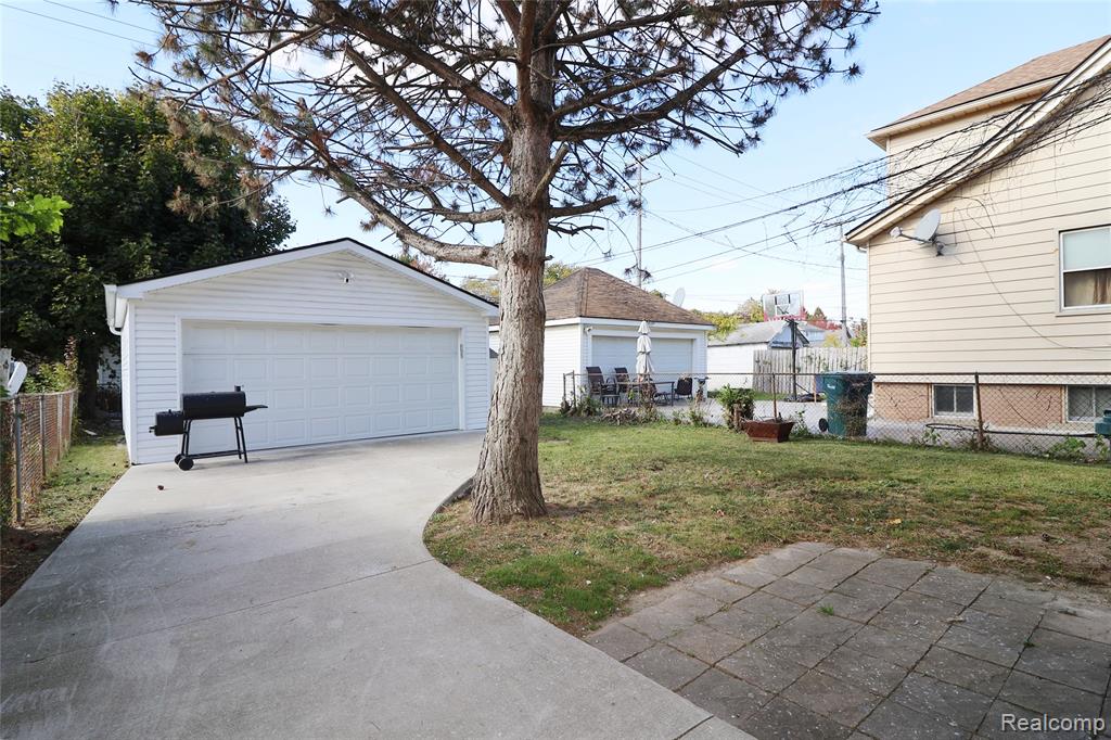4561 Curtis Street, Dearborn, MI 48126 — Photo 29