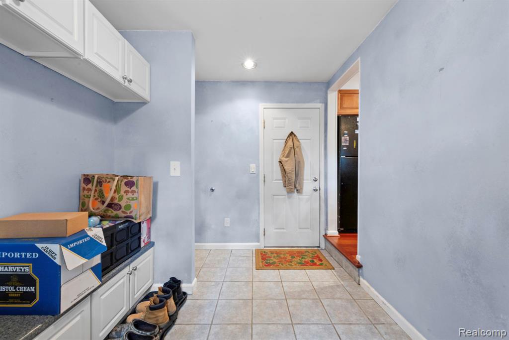 871 Spartan Drive, Rochester Hills, MI 48309 — Photo 19