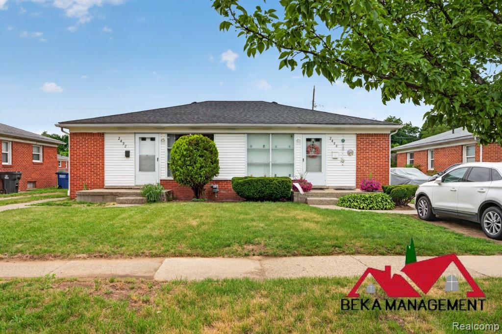 2492 Ackley Avenue, Westland, MI 48186