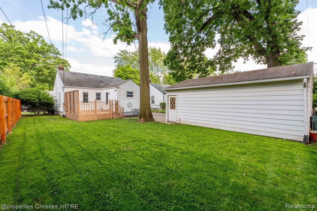 4271 PRAIRIE Avenue, Berkley, MI 48072 — Photo 31