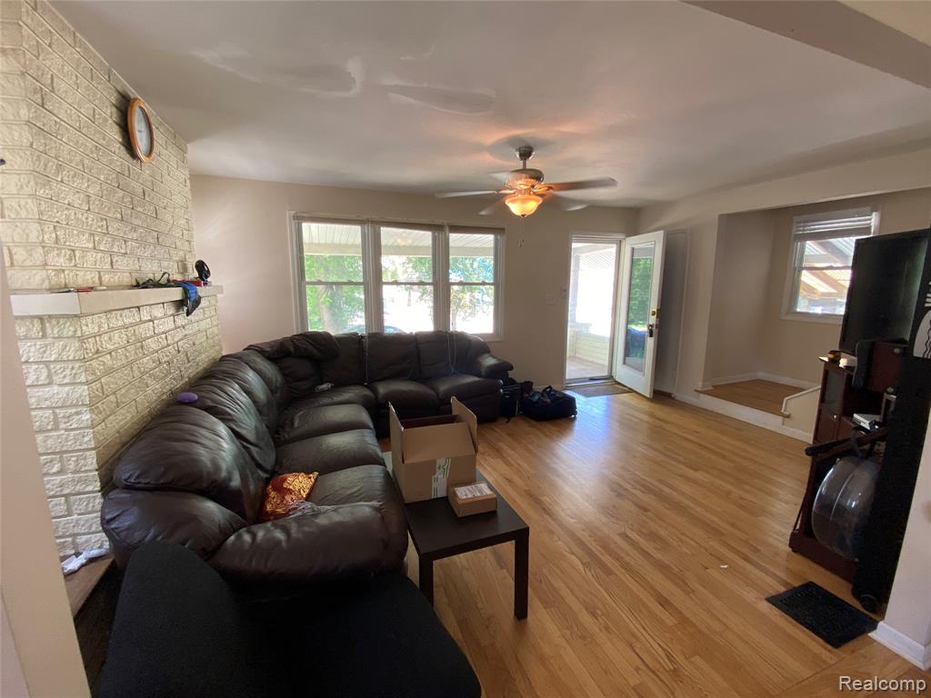 913 Knowles Street, Royal Oak, MI 48067 — Photo 6