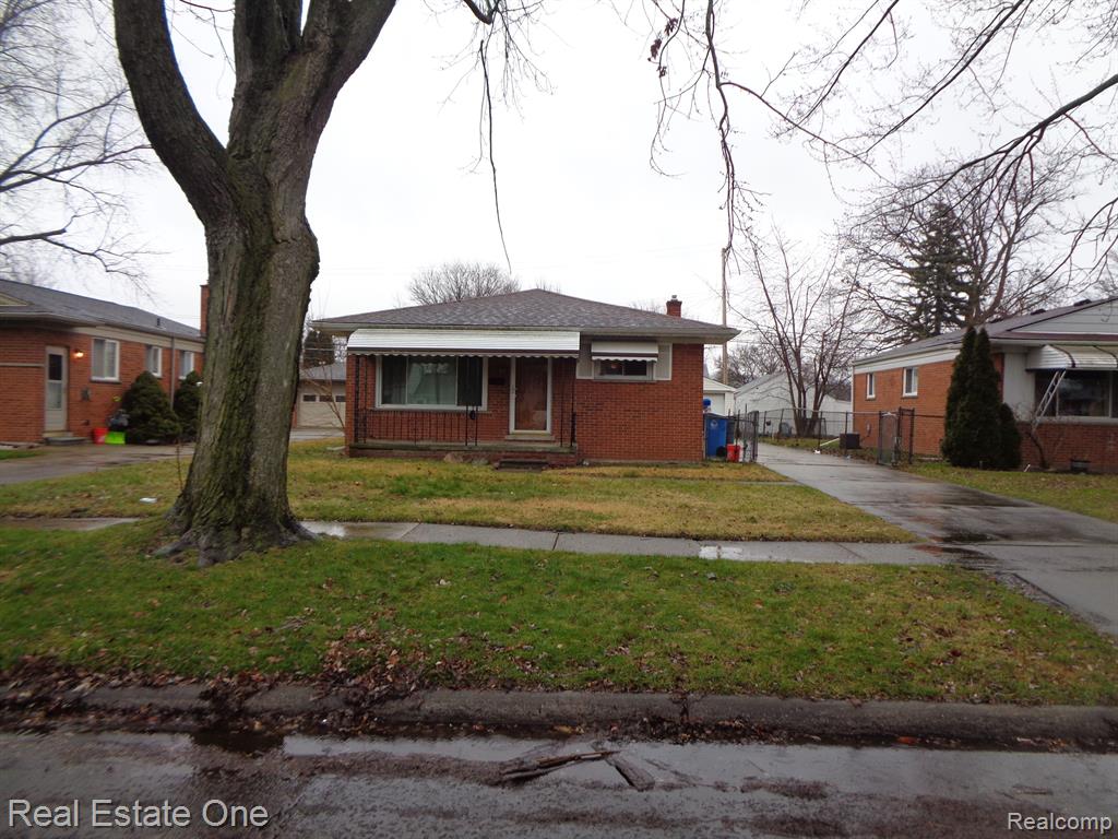 6446 CENTRALIA Street, Dearborn Heights, MI 48127 — front exterior