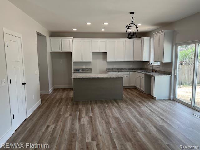 9400 Roland Drive - Photo 5