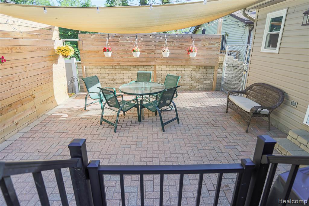 39567 Macomber Street, Harrison Township, MI — Photo 43