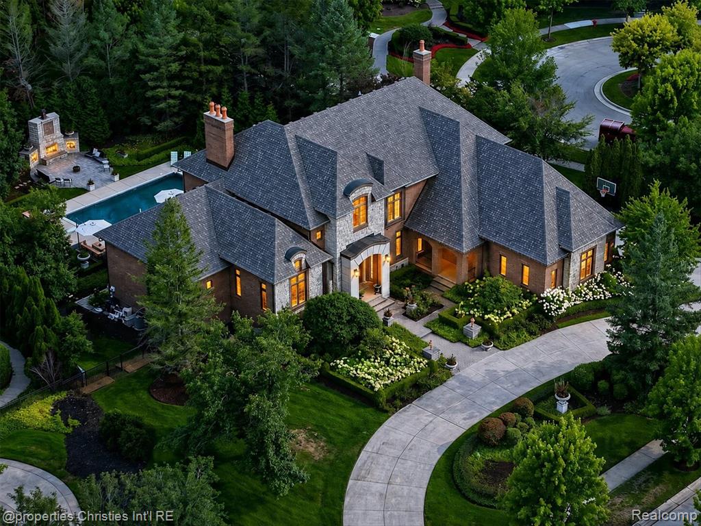 47825 Bellagio Drive, Northville, MI 48167