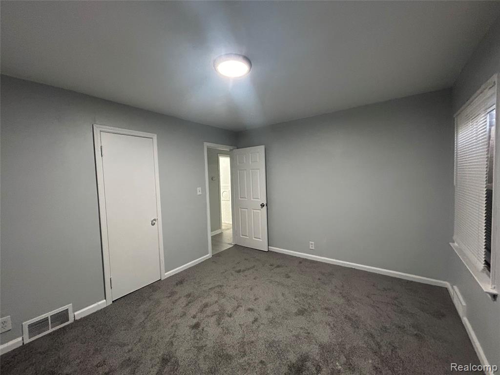 3693 Somerset Avenue, Detroit, MI, 48224