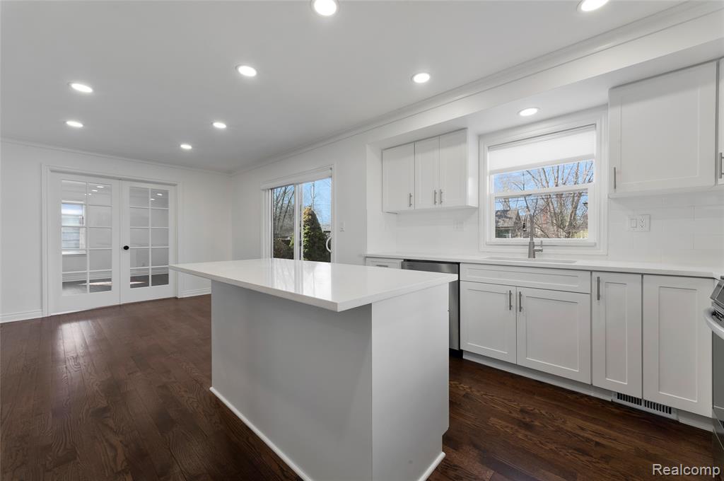 4312 Samoset Road, Royal Oak, MI 48073 — Photo 14