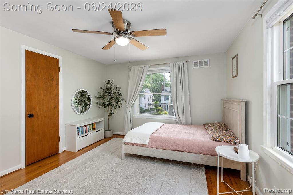 461 Allard Road, Grosse Pointe Farms, MI 48236 — Photo 21
