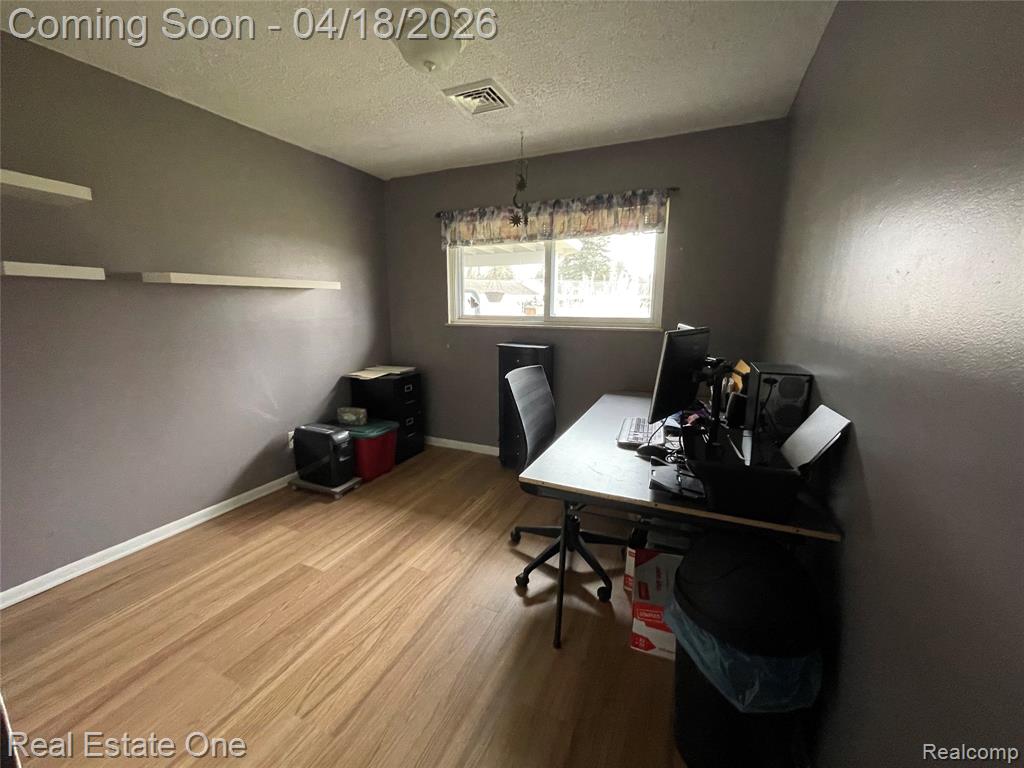 6321 Church Street, Clarkston, MI — Photo 11