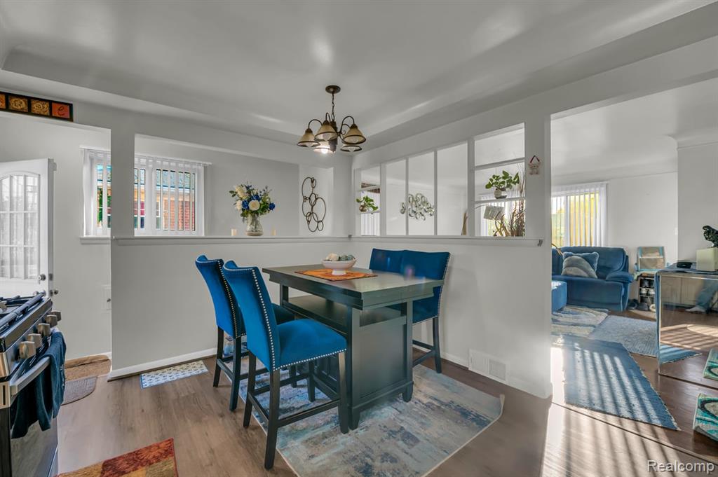 24880 Warrington Avenue, Eastpointe, MI 48021 — Photo 10