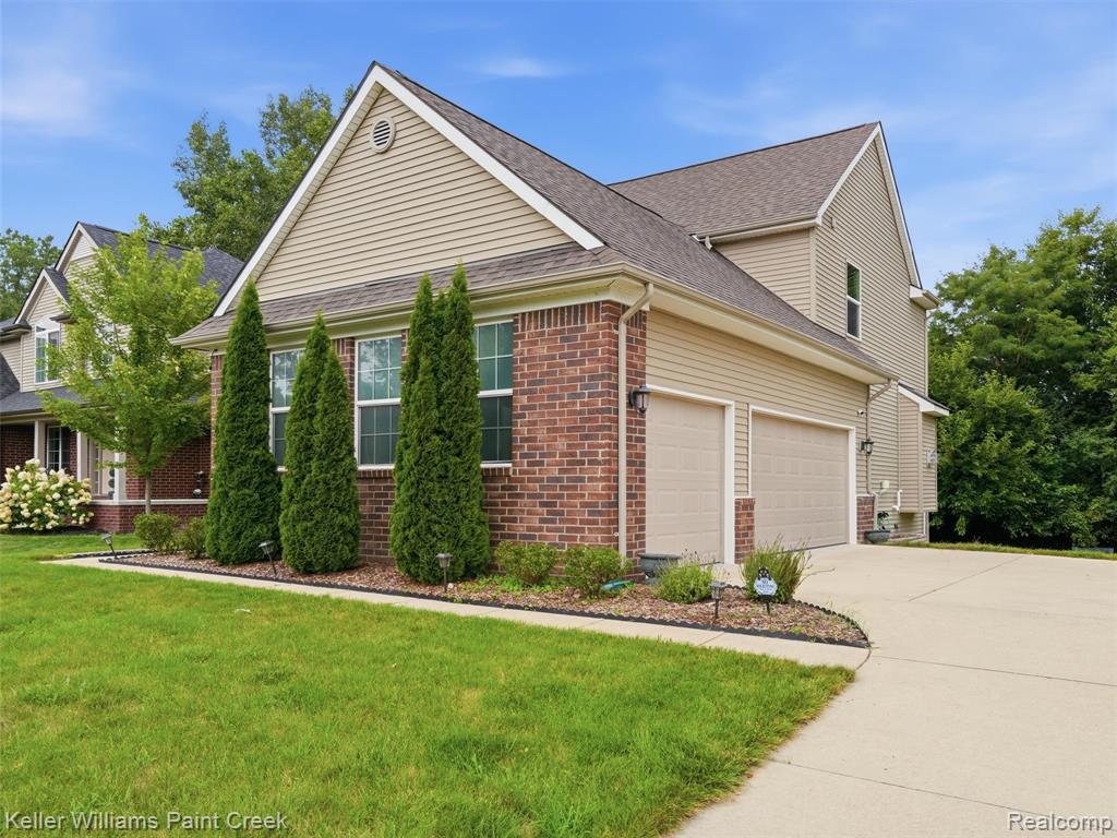 8879 Indigo Lane - Photo 2