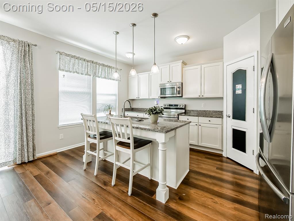 7994 Chestnut Drive, Westland, MI — Photo 8