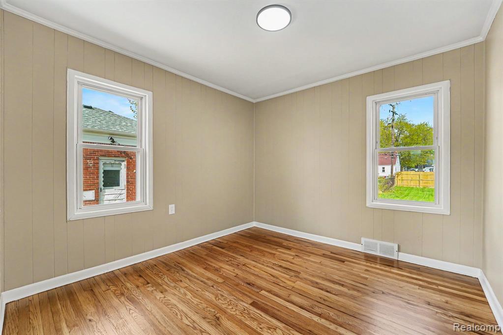 27370 Barkman Street, Roseville, MI 48066 — Photo 10