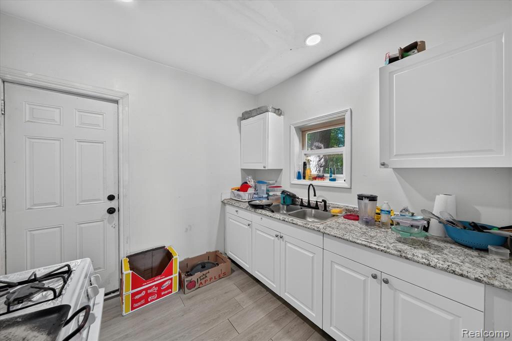 5070 Vancouver Street, Detroit, MI 48204 — Photo 7