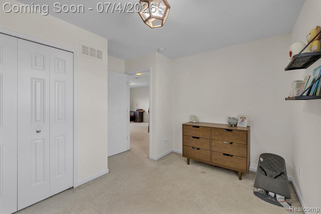 50647 Bredenbury Drive, Macomb, MI 48044 — Photo 22