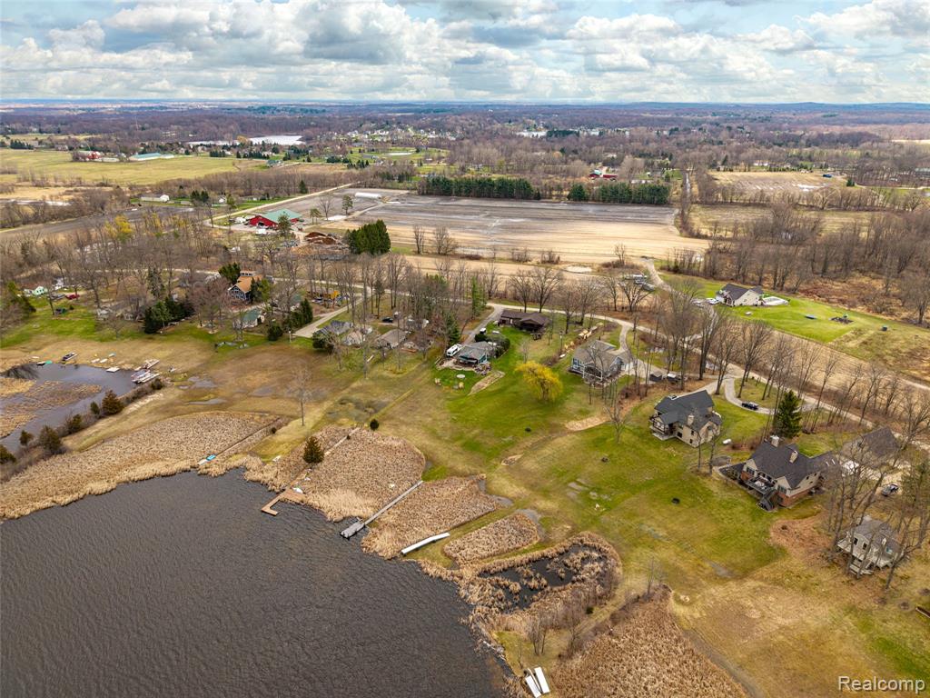4609 Parker Drive, Howell, MI 48843 — Photo 53