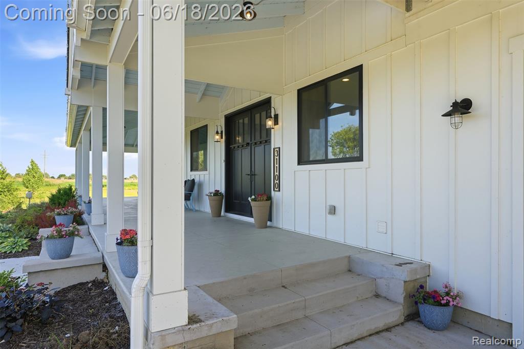 31100 S River Road, Harrison Township, MI — Photo 5