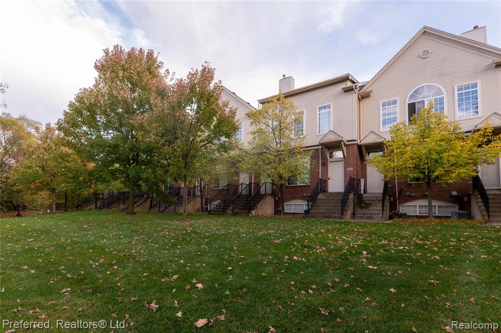 30768 Ardmore Court, 19, Novi, MI 48377 — Photo 3