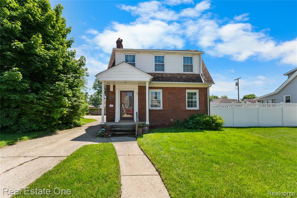 433 Kings Highway, Wyandotte, MI 48192 — Photo 2
