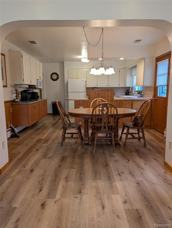 411 Cleveland Street, Bad Axe, MI 48413 — Photo 21