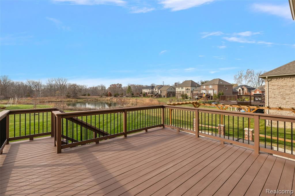 46267 Terrace Drive, Shelby Twp, MI 48317 — Photo 26