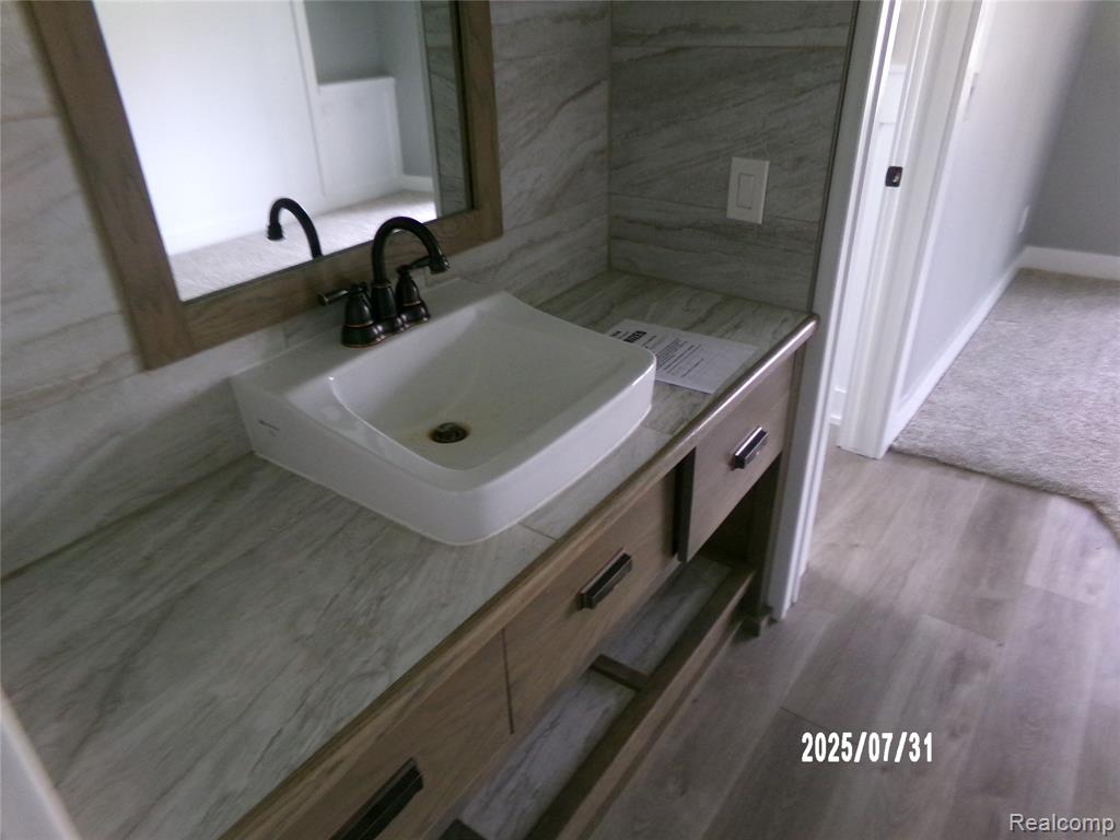 9585 Henderson Road, Corunna, MI 48817 — Photo 18