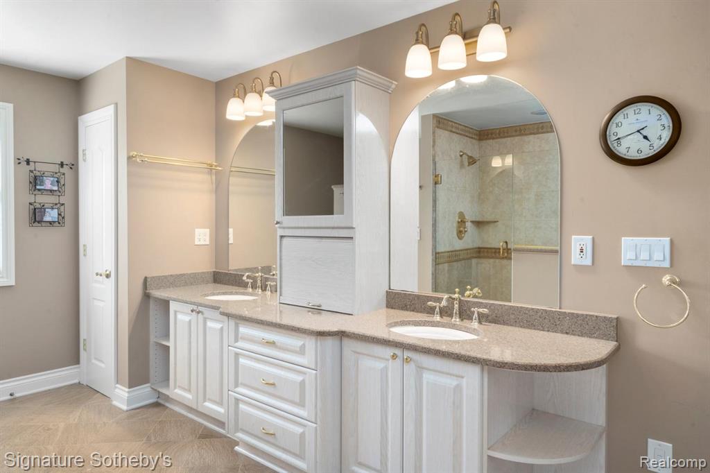5557 Cobble Lane, Dexter, MI 48130 — Photo 41